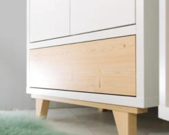 2-Deurskast Nieke 10 2-Deurskast Nieke -Babyproducten Winkel 2 deurskast nieke 2