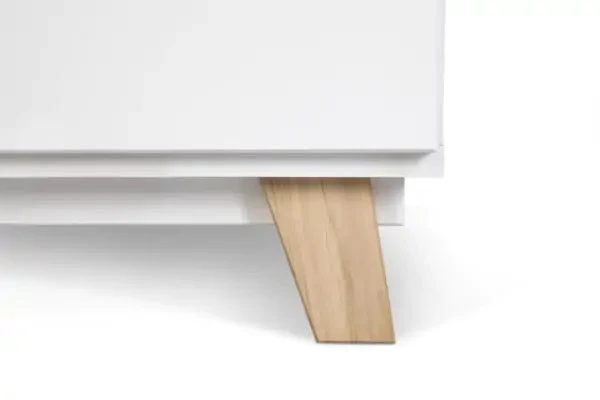 Babykamer Romy: Ledikant, Commode & 2-Deurskast 13 Babykamer Romy: Ledikant, Commode & 2-Deurskast - Afbeelding 11