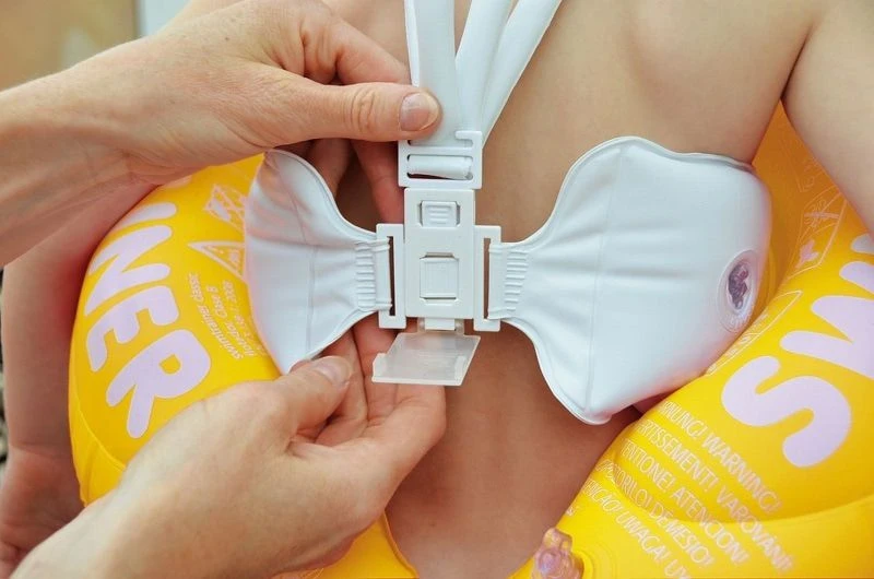 Freds Swim Academy Swimtrainer Classic Yellow 4 - 8 Jr (20-36 Kg) 10330 6 Freds Swim Academy Swimtrainer Classic Yellow 4 - 8 Jr (20-36 Kg) 10330 - Afbeelding 4