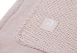 Jollein Basic Knit Pale Pink / Fleece 100 X 150 Cm Ledikantdeken 517-522-65310 -Babyproducten Winkel Jollein Basic Knit Pale Pink Fleece 100 x 150 cm Ledikantdeken 517 522 65310 4