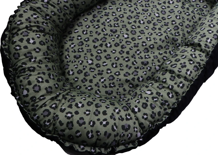 MamaLoes Panther Army Green Omkeerbaar Babynest ML3038 6 MamaLoes Panther Army Green Omkeerbaar Babynest ML3038 - Afbeelding 4