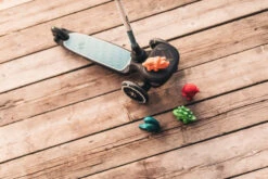 Scoot And Ride Led Steel Highwaykick 2 Step SR-96527 16 Scoot And Ride Led Steel Highwaykick 2 Step SR-96527 -Babyproducten Winkel Scoot and Ride Led Steel Highwaykick 2 Step SR 96527 .sfeer 2