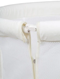 Babygo Amila Beige Creme Wieg Aan Bed 4151 13 Babygo Amila Beige Creme Wieg Aan Bed 4151 -Babyproducten Winkel babygo amila beige creme wieg aan bed 4151 4