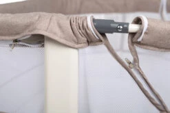 Babygo Vivaldi Beige Wieg Aan Bed 4652 12 Babygo Vivaldi Beige Wieg Aan Bed 4652 -Babyproducten Winkel babygo vivaldi beige wieg aan bed 4652 3