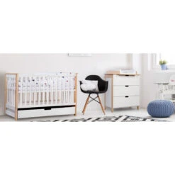 Ledikant Lieke Wit 60x120 Cm 12 Ledikant Lieke Wit 60x120 Cm -Babyproducten Winkel babykamer lieke ledikant commode 1 2 1