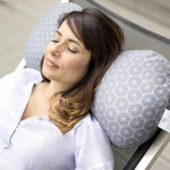 Babymoov Dream Belt Zwangerschapsriem Incl. Mum & B Zwangerschapskussen A108811 26 Babymoov Dream Belt Zwangerschapsriem Incl. Mum & B Zwangerschapskussen A108811 -Babyproducten Winkel babymoov mum b maternity cushion dotwork lifestyle 1