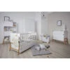Bellamy Lotta Snow Babykamer: Ledikant/Juniorbed En Commode Met 6 Lades 2 Bellamy Lotta Snow Babykamer: Ledikant/Juniorbed En Commode Met 6 Lades -Babyproducten Winkel bellamy lotta snow babykamer 1 5