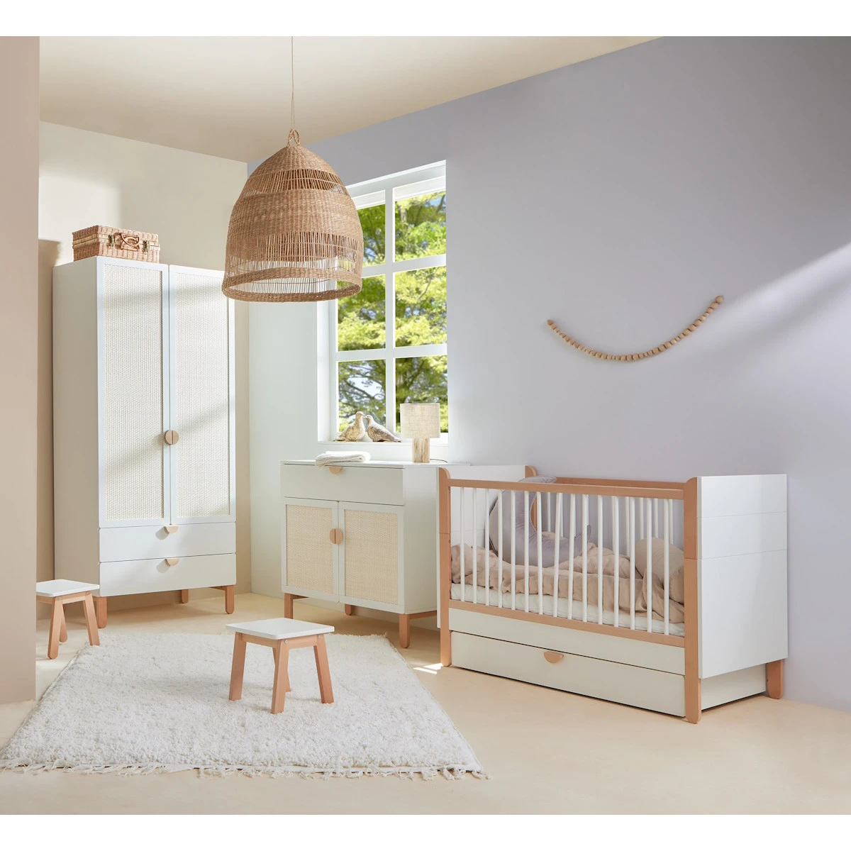 Bellamy Ratata Babykamer: Ledikant, Commode En 2-Deurskast 3 Bellamy Ratata Babykamer: Ledikant, Commode En 2-Deurskast