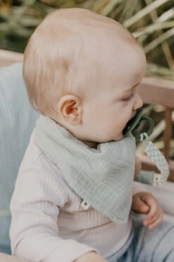 Bibs Petrol/Baby Blue Fopspeenkoord 9401103 8 Bibs Petrol/Baby Blue Fopspeenkoord 9401103 -Babyproducten Winkel bibs fopspeenkoord