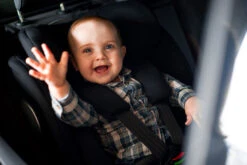 Ding Mace Red 360° I-Size Autostoel 0-36kg DI-111918 -Babyproducten Winkel di 111917 lifestyle 03 2