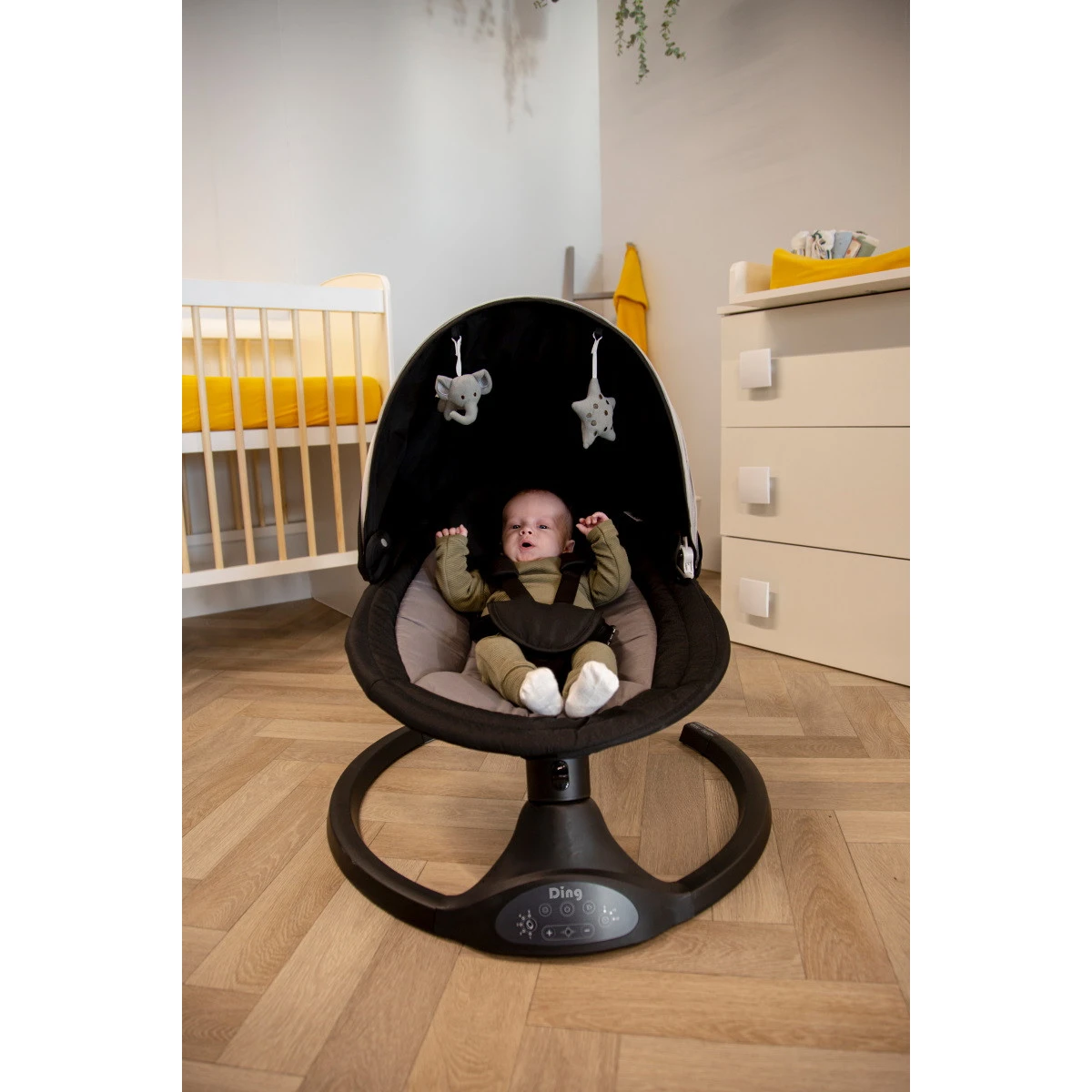 Ding Hugg Black Swing Babyschommel DI-938428 14 Ding Hugg Black Swing Babyschommel DI-938428 - Afbeelding 12