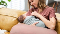 Doomoo Comfy Big Tetra Pink Voedingskussen 35 001 022 -Babyproducten Winkel doomoo comfy big tetra pink voedingskussen 35 001 022 6