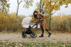 Kunert Talisman Black Flowers 2-in-1 Kinderwagen TA-01-BLACK -Babyproducten Winkel kunert talisman black green 2 in 1 kinderwagen ta 04 black 000 000