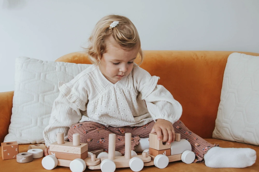 Label Label Nougat Houten Speelgoed Trein LLWT-34390 6 Label Label Nougat Houten Speelgoed Trein LLWT-34390 - Afbeelding 4