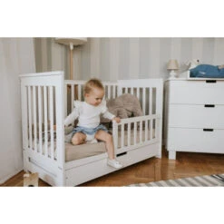Babykamer Lieke Wit: Ledikant & Commode -Babyproducten Winkel ledikant lieke wit 60x120 cm 12