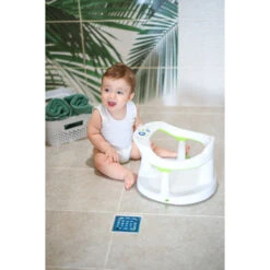 Lorelli Happy Bubbles Bear Green Badring 1013095-0002 8 Lorelli Happy Bubbles Bear Green Badring 1013095-0002 -Babyproducten Winkel lorelli happy bubbles bear sfeer 3