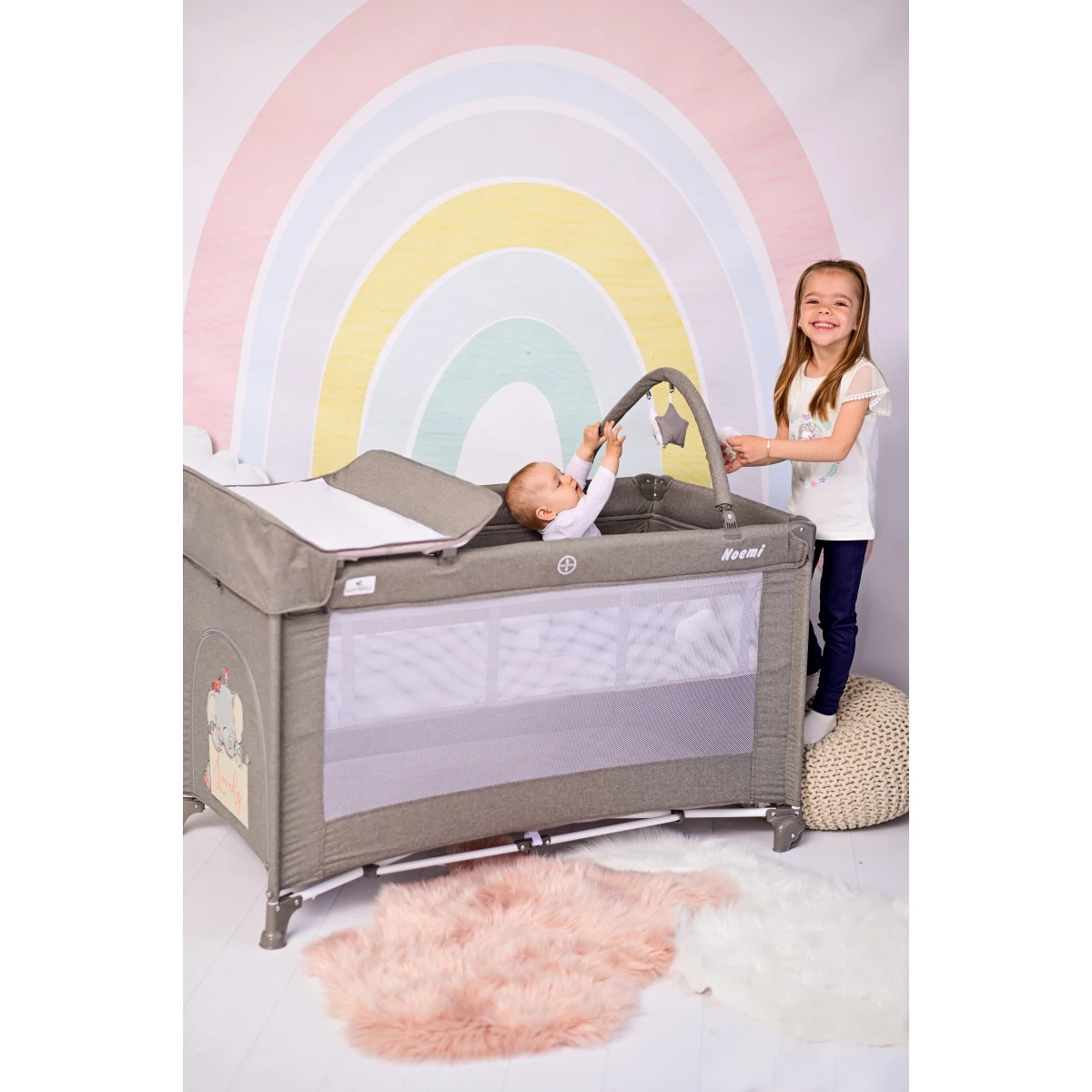 Lorelli Noemi Plus Fog Beige Star Campingbed Met Bodemverhoger 1008056-2217 13 Lorelli Noemi Plus Fog Beige Star Campingbed Met Bodemverhoger 1008056-2217 - Afbeelding 11