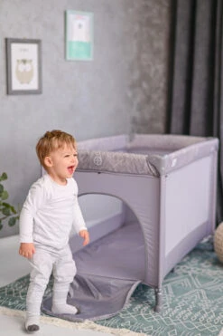 Lorelli Torino Misty Rose Campingbed 1008045-2122 18 Lorelli Torino Misty Rose Campingbed 1008045-2122 -Babyproducten Winkel lorelli torino campingbed 1008045 10 1