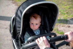 Ding Amigo Black/Rose Tweeling Kinderwagen Incl. 2 Autostoelen DI-191711 -Babyproducten Winkel mamaloes di 191704 ding tandem stroller amigo lifestyle 07 2 2