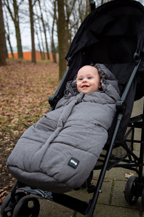 Ding Black Deluxe Universele Buggy/Wandelwagen Voetenzak DI-252424 12 Ding Black Deluxe Universele Buggy/Wandelwagen Voetenzak DI-252424 - Afbeelding 10