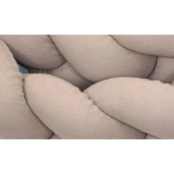 MamaLoes Amy Ajour Nougat 210 Cm Braided Bedbumper 84269 11 MamaLoes Amy Ajour Nougat 210 Cm Braided Bedbumper 84269 -Babyproducten Winkel mamaloes amy ajour nougat 210 cm braided bedbumper 84269 4