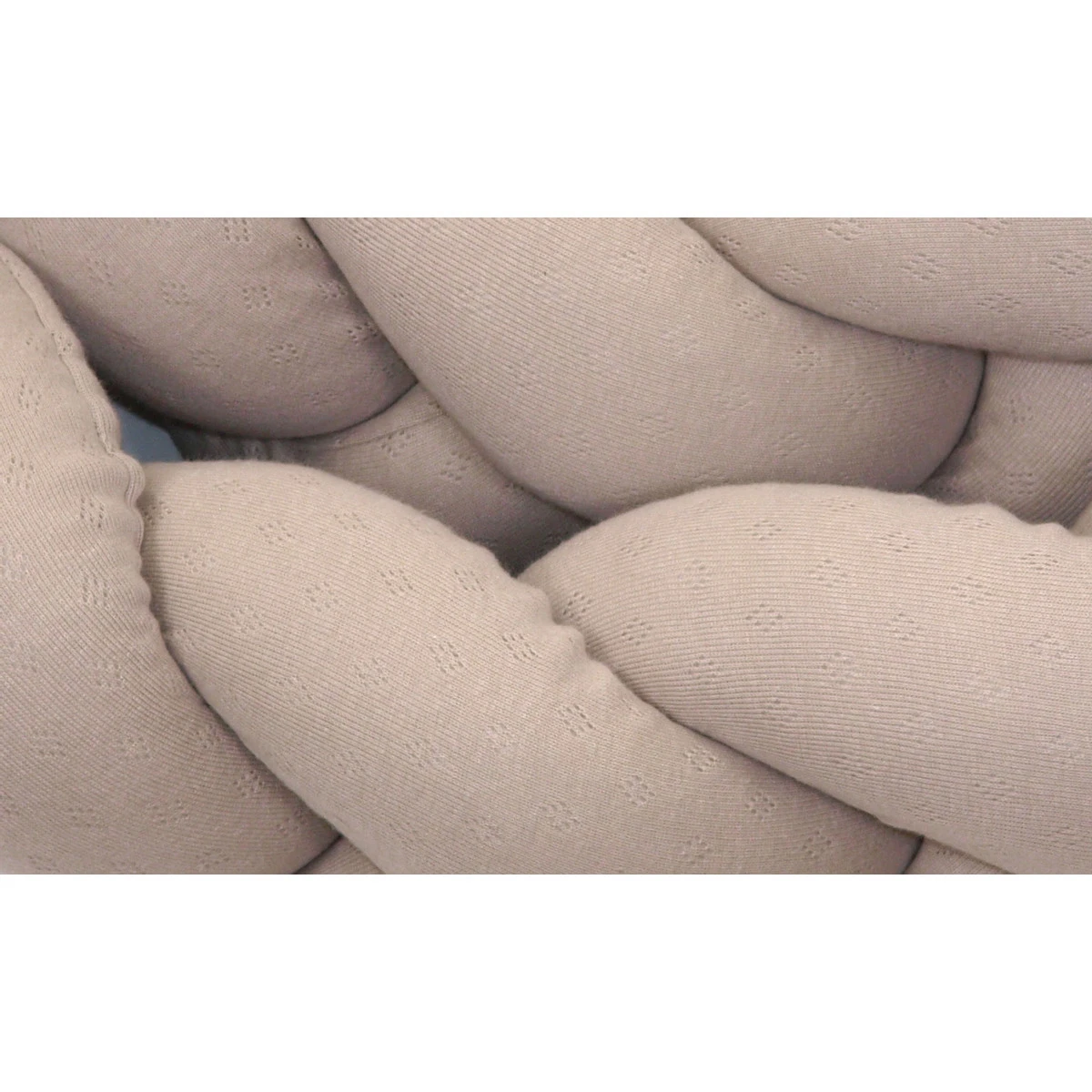 MamaLoes Amy Ajour Nougat 210 Cm Braided Bedbumper 84269 6 MamaLoes Amy Ajour Nougat 210 Cm Braided Bedbumper 84269 - Afbeelding 4