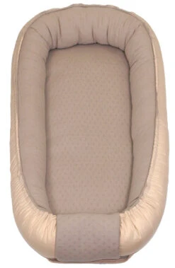 MamaLoes Amy Ajour Nougat Omkeerbaar XXL Babynest 85391 -Babyproducten Winkel mamaloes amy ajour nougat omkeerbaar xxl babynest 85391 5