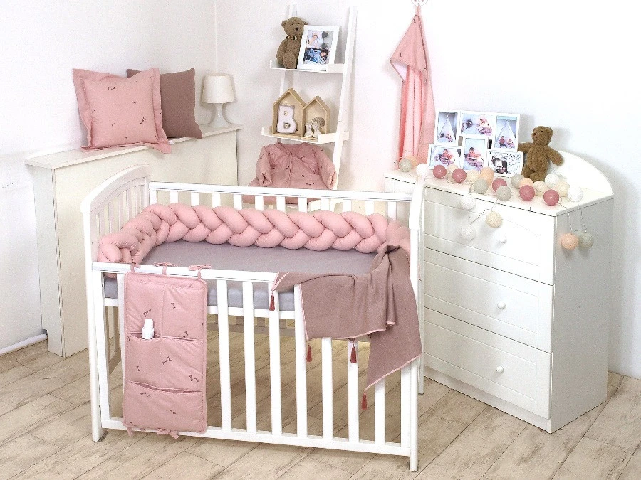 MamaLoes Amy Pure Roze 2-in-1 Babynest En Braided Bedbumper 80662 10 MamaLoes Amy Pure Roze 2-in-1 Babynest En Braided Bedbumper 80662 - Afbeelding 8