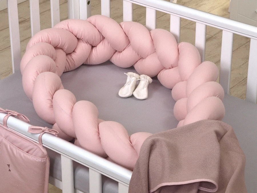 MamaLoes Amy Pure Roze 2-in-1 Babynest En Braided Bedbumper 80662 9 MamaLoes Amy Pure Roze 2-in-1 Babynest En Braided Bedbumper 80662 - Afbeelding 7