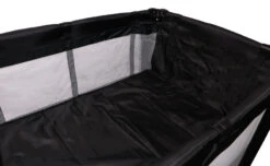 Ding Deluxe Black Campingbedje Incl. Bodemverhoger 29 Ding Deluxe Black Campingbedje Incl. Bodemverhoger -Babyproducten Winkel mamaloes ding deluxe black campingbedje incl. bodemverhoger 15