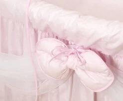 MamaLoes Royal Zacht Roze Voile Baby Wiegje 66757 8 MamaLoes Royal Zacht Roze Voile Baby Wiegje 66757 -Babyproducten Winkel mamaloes royal zacht roze voile baby wiegje 2