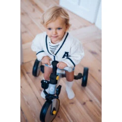 Momi Loris Pink 4-in-1 Ride-On Loopfiets ROBI00039 30 Momi Loris Pink 4-in-1 Ride-On Loopfiets ROBI00039 -Babyproducten Winkel momi loris loopfiets 4 1