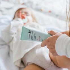 Suavinex Baby's Eerste Beauty Set Voor Gevoelige Huid SXSSET901808 21 Suavinex Baby's Eerste Beauty Set Voor Gevoelige Huid SXSSET901808 -Babyproducten Winkel suavinex baby 75ml intensive luiercr me sxzcos066860 .sfeer 1 1