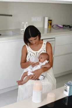 Suavinex Zero.Zero Anti-Colic Adaptable Flow Zuigfles 180ml SXZBRF049993 -Babyproducten Winkel suavinex zer .zer anti colic zuigfles 6