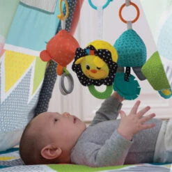 Infantino Large Teepee Gym Speelkleed BK-216143 15 Infantino Large Teepee Gym Speelkleed BK-216143 -Babyproducten Winkel teepee speelgoed sfeer