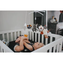 Tryco Fantasie Ridder Muziekmobiel TR-243316 13 Tryco Fantasie Ridder Muziekmobiel TR-243316 -Babyproducten Winkel tr 243316 musical mobile 01