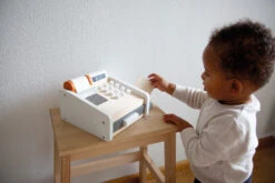 Tryco Houten Kassa Met Pinautomaat TR-303005 12 Tryco Houten Kassa Met Pinautomaat TR-303005 -Babyproducten Winkel tryco houten kassa 04