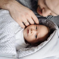 Zaffiro Grey Leaves Basic 5-in-1 Voetenzak 7572 17 Zaffiro Grey Leaves Basic 5-in-1 Voetenzak 7572 -Babyproducten Winkel zaffiro basic 5 in 1 voetenzak 2