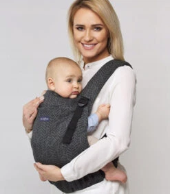 Zaffiro Ergo Graphite Leaves Ergonomische Draagzak 8302 18 Zaffiro Ergo Graphite Leaves Ergonomische Draagzak 8302 -Babyproducten Winkel zaffiro ergo draagzak 8